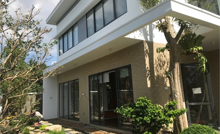 NHÀ Ở TƯ NHÂN LÁI THIÊU